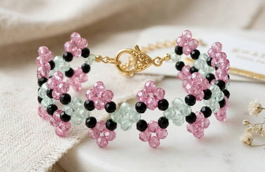 Zig-zag Floral Crystal Beaded Bracelet