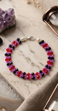 Elegant Heart Beaded Bracelet